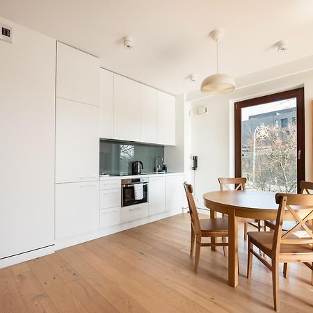 Solec Cristal Home Apartment Varsó Kültér fotó