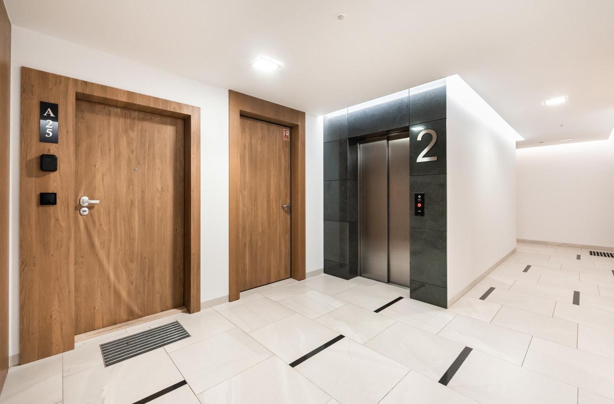 Solec Cristal Home Apartment Varsó Kültér fotó