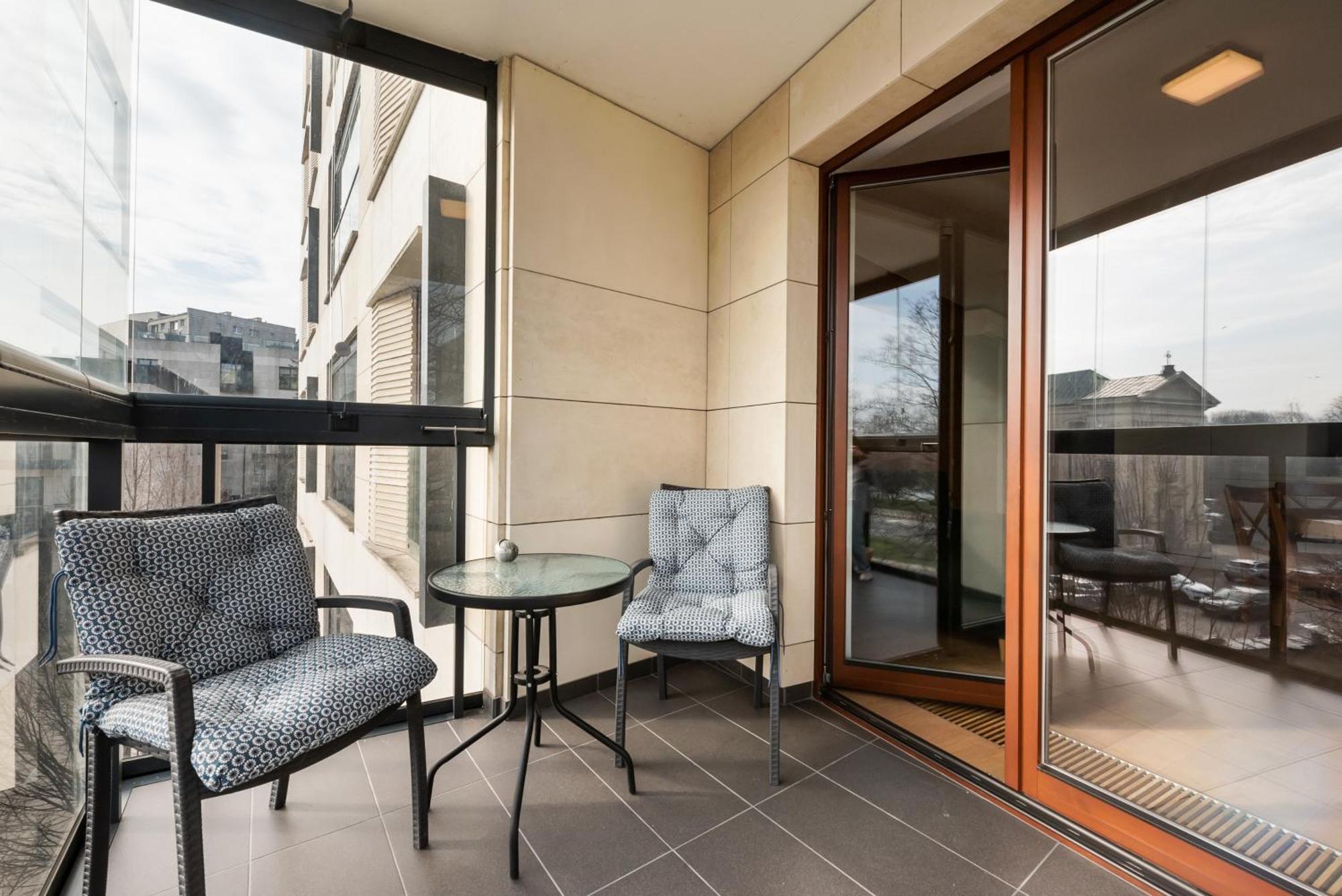 Solec Cristal Home Apartment Varsó Kültér fotó