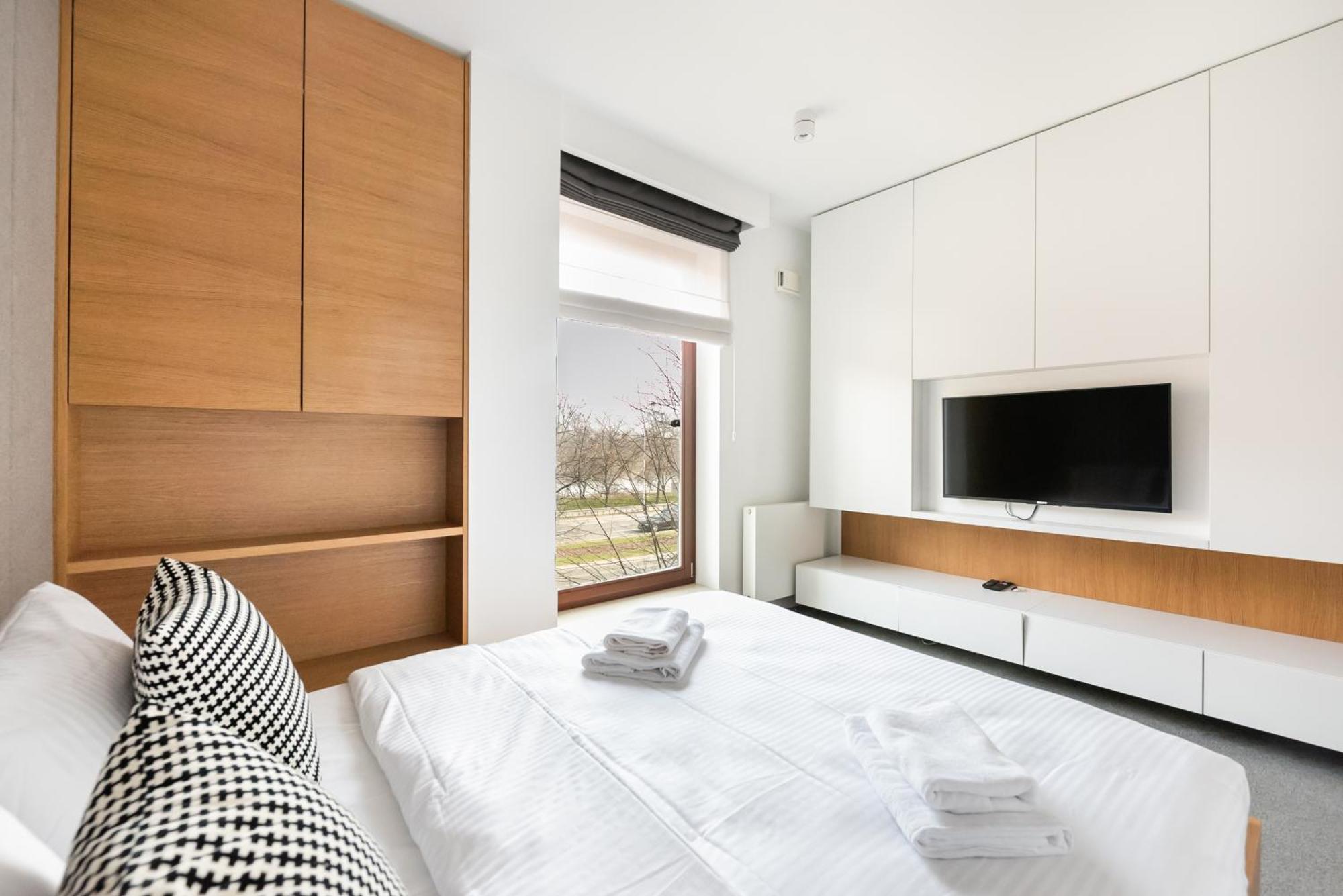 Solec Cristal Home Apartment Varsó Kültér fotó